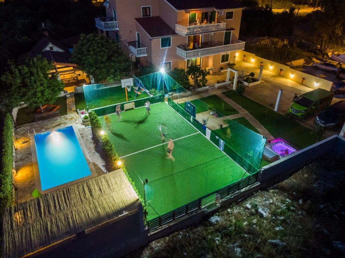 Apartments Mirko Seget Vranjica Extérieur photo