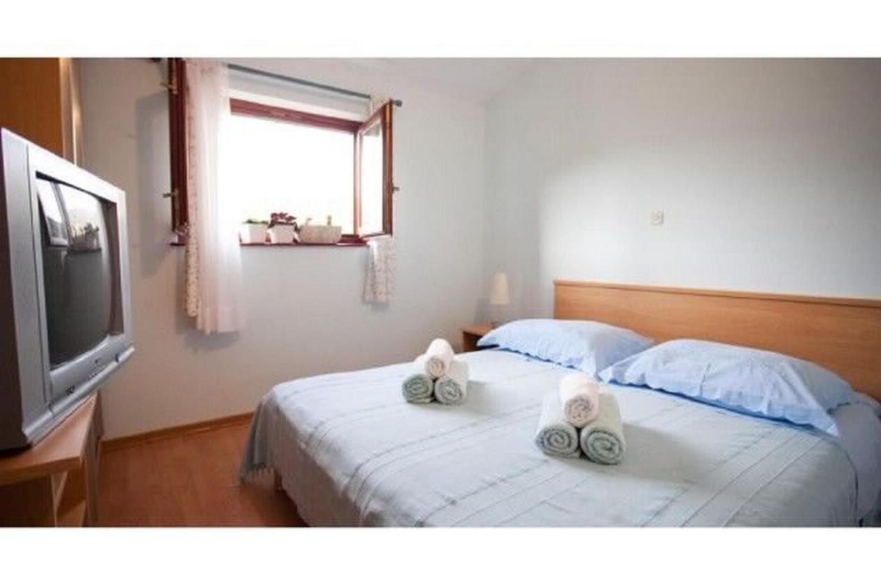 Apartments Mirko Seget Vranjica Extérieur photo