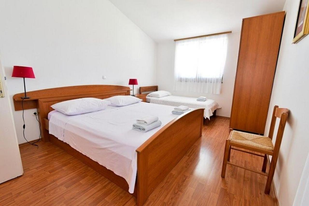Apartments Mirko Seget Vranjica Extérieur photo