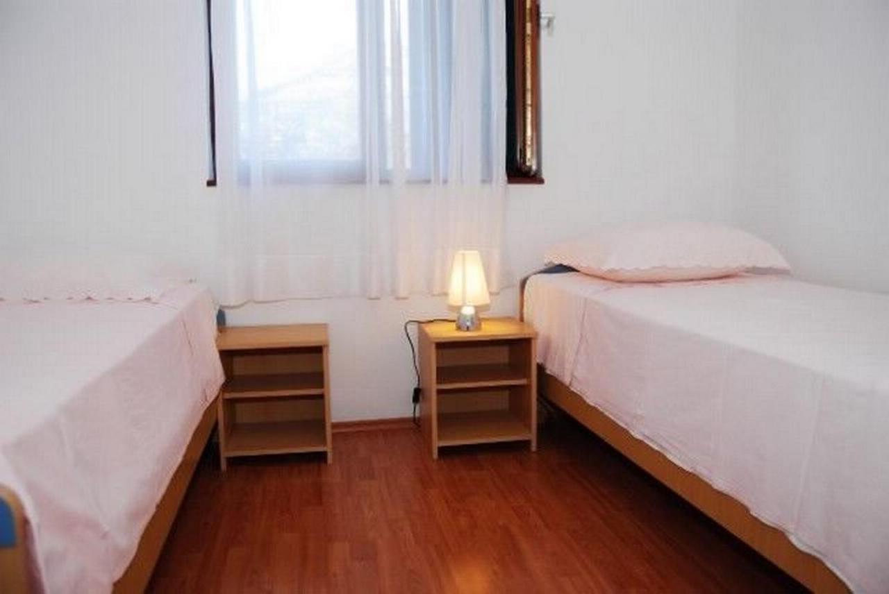 Apartments Mirko Seget Vranjica Extérieur photo